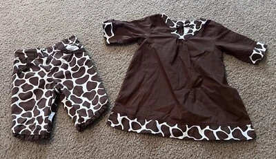 Gymboree Baby Girl 12-18 Month Brown Safari Fashion Giraffe Print Shirt Shorts - Image 1 of 4