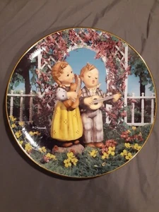 M.J Hummel Little Companions 8" Plate- "Little Musicians" - Danbury Mint  - Picture 1 of 7