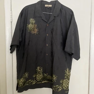 Tommy Bahama Gray Hawaiian Shirt Mens Size XL 100% Silk Great Condition - Picture 1 of 10