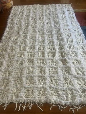 Moroccan blanket Handira Wedding Blanket Vintage handmade Bedspread Cover Rug - Image 1 of 4