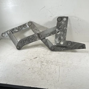 1955 1956 Ford station wagon 59A 59B 79 nos RH lift gate hinge B5A-5942900-A - Foto 1 di 7