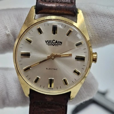 Reloj Hombre Vintage Vulcain Eléctrico Tono Dorado Transparente Vitrina Trasera Funciona Foto 1 de 4