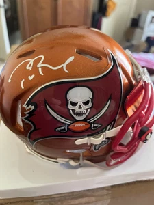 Tom Brady Signed Tampa Bay Buccaneers Flash Speed Mini Helmet Fanatics COA VISOR - Picture 1 of 12