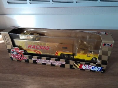 Racing Champions #55 Square D Racing Kenny Wallace Gold Transporter 1998 1/2499 Foto 1 de 4