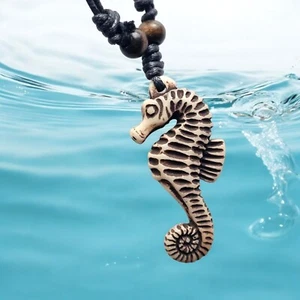 Collar Caballito de Mar Imitación Hueso de Yak Buena Suerte Fuerza Amor Colgante Ajustable - Imagen 1 de 8