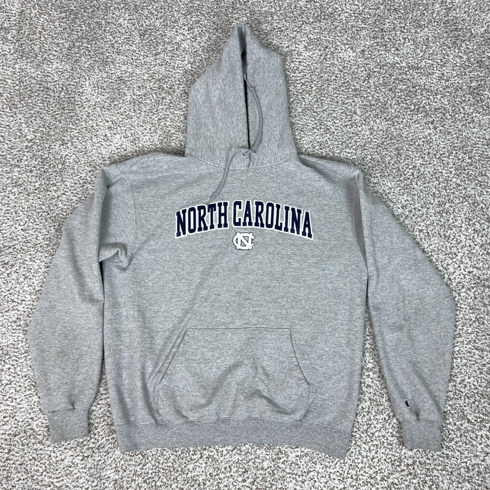 Carolina del Norte Tacones Alquitranados Sudadera con Capucha Para Hombres Grande Gris NCAA Campeón de Baloncesto UNC Foto 1 de 4