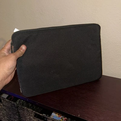 Slim, Laptop Sleeve Carrying Bag, Unbranded - Image 1 of 3