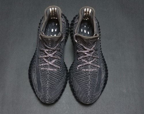 Adidas Yeezy Boost 350 V2 basse nere non riflettenti taglia 8 5 US