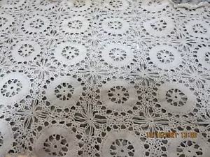 VINTAGE HAND CROCHET WHITE RUNNER--36" X 15"-- -#R26A-25 - Picture 1 of 24