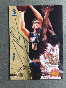 1996-97 Score Board Basketball Travis Knight Rookie Auto UConn 44/325 - Picture 1 of 3