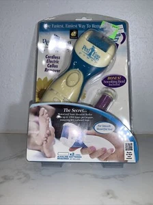 Ped Egg Cordless Electric Callus Remover Bonus Smoothing Head Included 2014 NIB - Picture 1 of 7