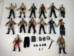 Lot of 14 WWF WWE WCW Jakks Wrestling Action Figures 1990s w/ Accessories - Picture 1 of 8