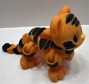 3D Printed Tiger Orange / Black - Articulated Animal - Picture 1 of 22