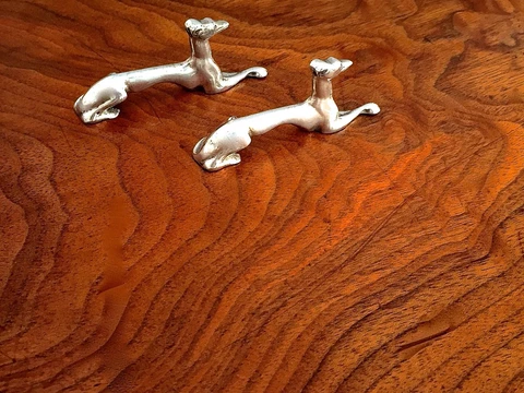 Rare Pair of Art Deco Style Sterling Silver Knife Rests: Recumbent Hounds Cover