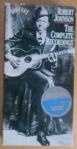 ROBERT JOHNSON-COMPLETE RECORDINGS-2 x CD BOX SET + BOOKLET-GOOD.COND ON CBS - Picture 1 of 4