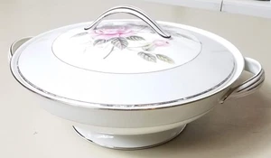 Noritake Arlington (5221) One (1) Round Covered Serving Bowl Japan Fine China - Picture 1 of 3