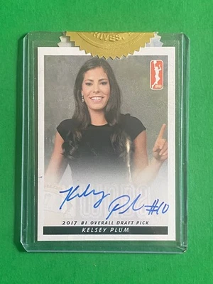 2017  Rittenhouse WNBA Kelsey Plum/Stars Rookie Factory Sealed Autograph Glamour - Image 1 of 2
