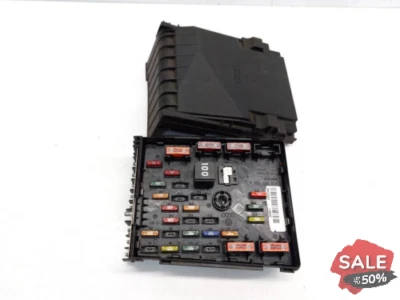 CAJA DISTRIBUCIÓN ENERGÍA VOLKSWAGEN PASSAT CC 2012 2.0TDI 3C0937125A Foto 1 de 4