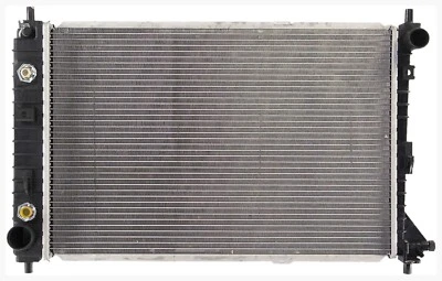 Radiador APDI para Ford Mustang 8012139 1997-2004 Foto 1 de 4