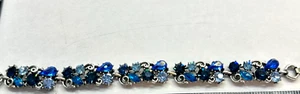 Floral Blue Tone Rhinestone 7.5" AUSTRIA Vintage Bracelet Silver J-191 - Picture 1 of 4
