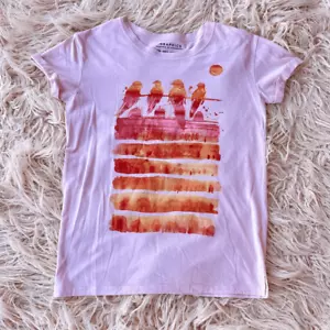 Pink Graphic T-shirt - Picture 1 of 3