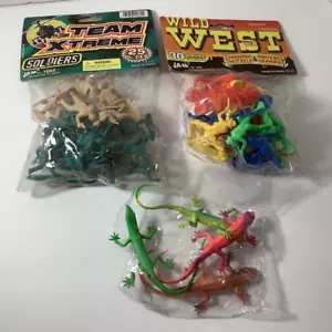 NEW VINTAGE Wild West 30 Piece Cowboys Indians, Team Extreme, Misc Lizards - Picture 1 of 5