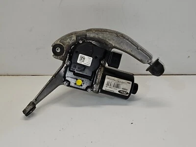 Ford Transit Connect SWB 2015 furgoneta SWB motor limpiaparabrisas delantero cercano al lado del pasajero Foto 1 de 4