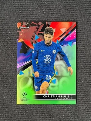 Christian Pulisic 2021-22 Topps Finest UCL Green Refractor 07/99 #59 - Image 1 of 2