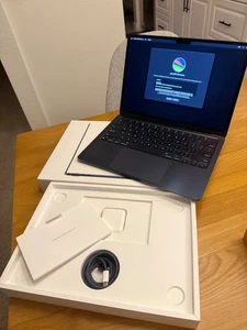 Apple MacBook Air 13 en 2022 Minuit/Apple M2 3,49 GHz, 256 Go 8 Go - a2681 - Photo 1/4