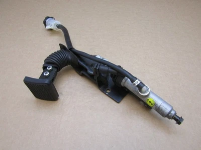 Piaggio MP3 500 LT Sports ABS 2018 8.183 millas freno trasero cilindro maestro (13115) Foto 1 de 4