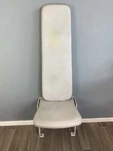 Silla de pared de rayos X Jörg & Sohn modelo Coburg en color tapizado blanco usada - Imagen 1 de 4