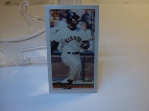 2001 Pacific Private Stock PS-206 Action  #51 Barry Bonds (82542)