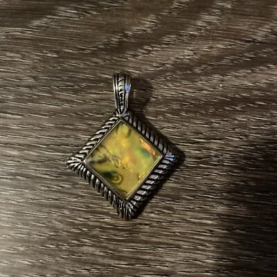 Lia Sophia Slide Abalone  Pendant 11/8 x 11/8 - Image 1 of 3