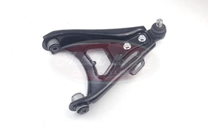 Brazo de suspensión inferior derecho completo clásico Renault Super 5 Wishbone nuevo - Imagen 1 de 4