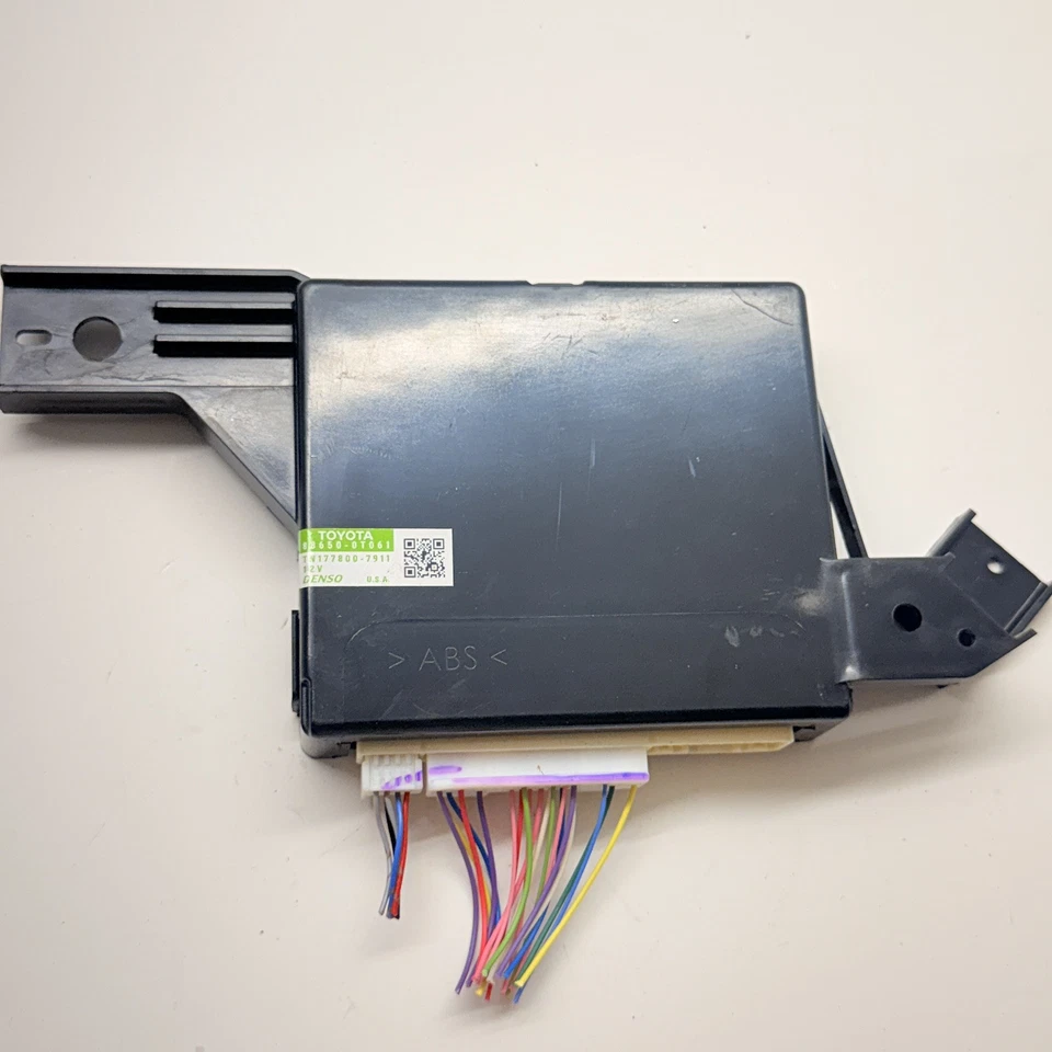 2016 TOYOTA VENZA AC CLIMATE AMPLIFIER MODULE 88650-0T061 OEM Foto 1 de 4