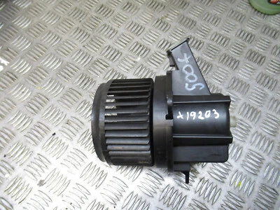 2017 FIAT 500X MULTIAIR DDCT 5F 1.4 PETROL MK1 HEATER BLOWER MOTOR FAN REF19203 - Image 1 of 4