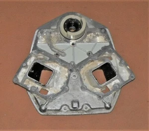 Suzuki DT200S 200 HP Oil Seal Housing PN 11431-87D04-0ED Fits 1986-2003 - Picture 1 of 2