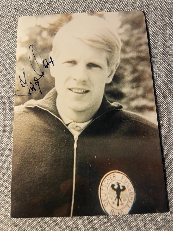Jürgen Werner (+)  Autogramm DFB Nationalspieler 1961 - 1963 Hamburger SV HSV - Bild 1 von 1