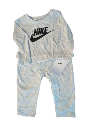 Mameluco Nike 1 pieza nuevo con etiquetas | Talla 12 meses bebé y niño pequeño Foto 1 de 3