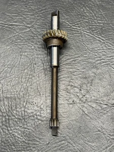81-83 Datsun 280zx Turbo Engine Oil Pump Drive Shaft Spindle L28 L28ET - Picture 1 of 16