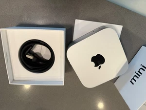 Apple Mac mini Desktop M4 chip 16GB Memory 256GB SSD Silver MU9D3LL/A 2024 - Afbeelding 1 van 2