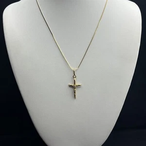 Colgante Minimalista Italiano Religioso Cruz Fe Cristiana Oro Amarillo 14k  - Imagen 1 de 4
