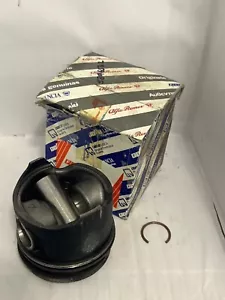 GENUINE FIAT DUCATO 1930 DIESEL ENGINE COMPLETE PISTON & RINGS OE PART 5896562 - Picture 1 of 1
