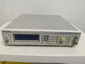 IFR/Aeroflex IFR 2023B 9kHz-2.05GHz Signal Generator - Picture 1 of 9