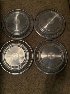 Vintage GMC 15” Hubcaps – Set of 4 OEM Wheel Covers for Truck/Van, Classic Look - Picture 1 of 10