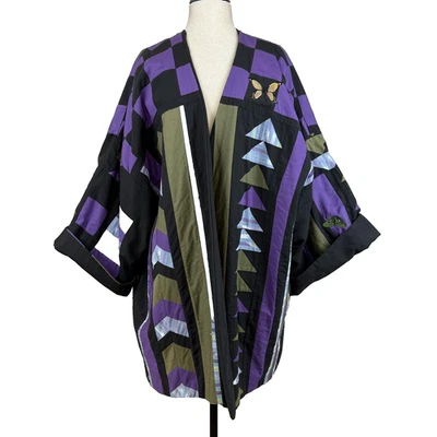 Chaqueta Kimono Patchwork Para Mujer L Púrpura Negra Acolchada Mariposa Arte Para Usar Foto 1 de 4