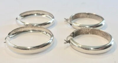 2 pares de brincos de argola vintage de prata esterlina - um Pr marcado 830 HTP (Finlândia?) - Imagem 1 de 4