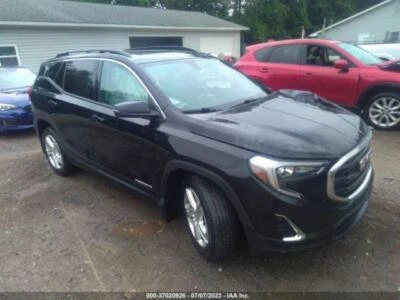 Alternador usado compatible con: 2018 GMC Terrain 2.0 grado B Foto 1 de 4