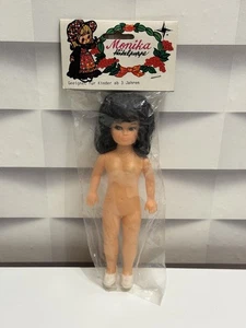 Monika Häkelpuppe Figur Braune Haare Puppe Frau ca. 19cm - Bild 1 von 4