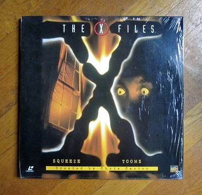 The X Files TV Show Episodes Squeeze and Tooms Laserdisc 1993 and 1994 laser - Image 1 of 2